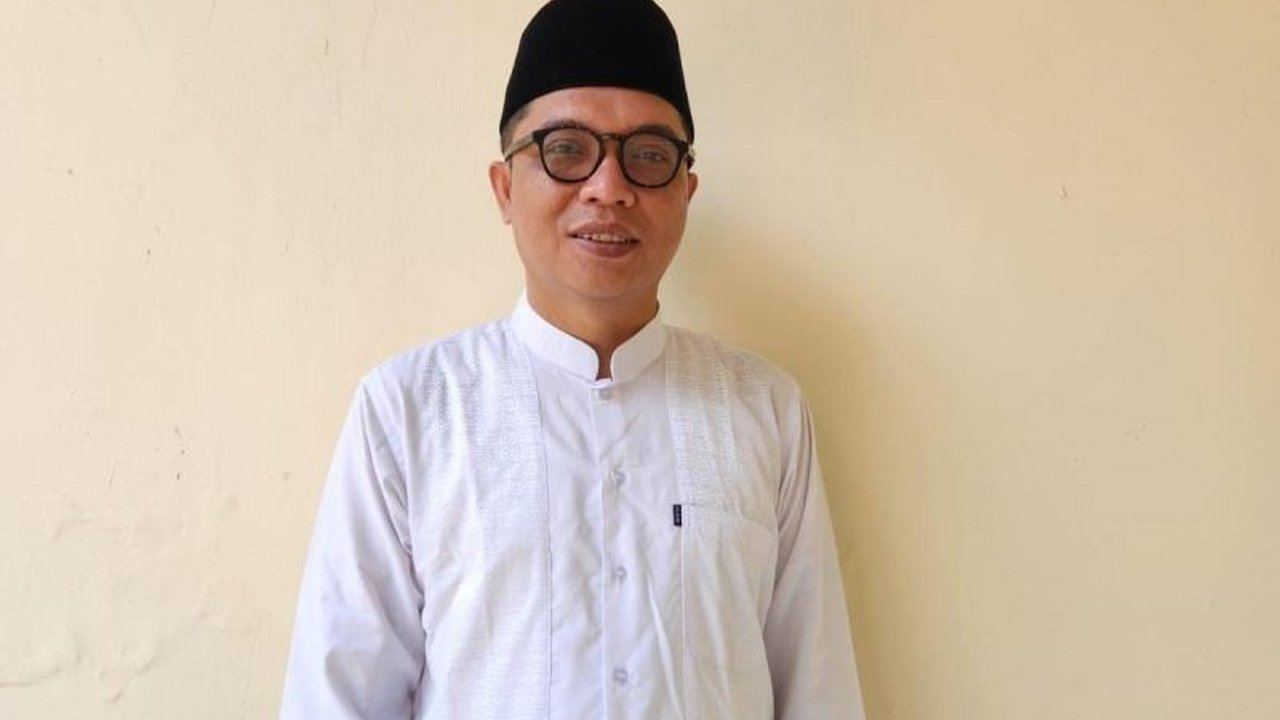 Wacana Pilkada Sistem Asimetris kembali mencuat, diusulkan oleh Ketua IKADIP IPDN. Sistem ini disebut mampu menghemat anggaran negara hingga triliunan rupiah. Benarkah demikian?