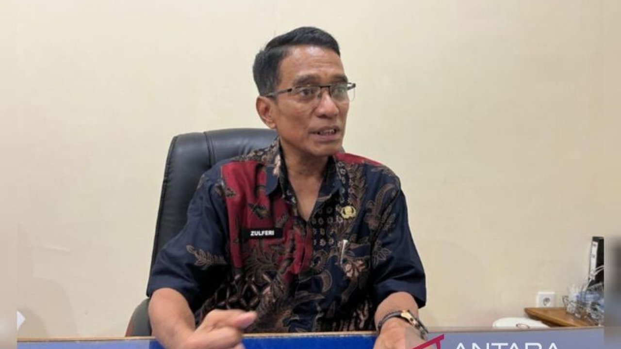 Setelah inspeksi ketat, Dinas Perdagangan Koperasi dan UKM Kota Solok memastikan tidak ada beras oplosan beredar. Bagaimana kondisi pasokan pangan di sana?