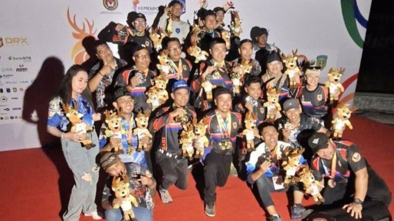 PORGASI Kalsel kembali menorehkan sejarah dengan mempertahankan gelar juara umum untuk keempat kalinya di FORNAS VIII NTB, memboyong 32 medali. Penasaran bagaimana mereka meraihnya?