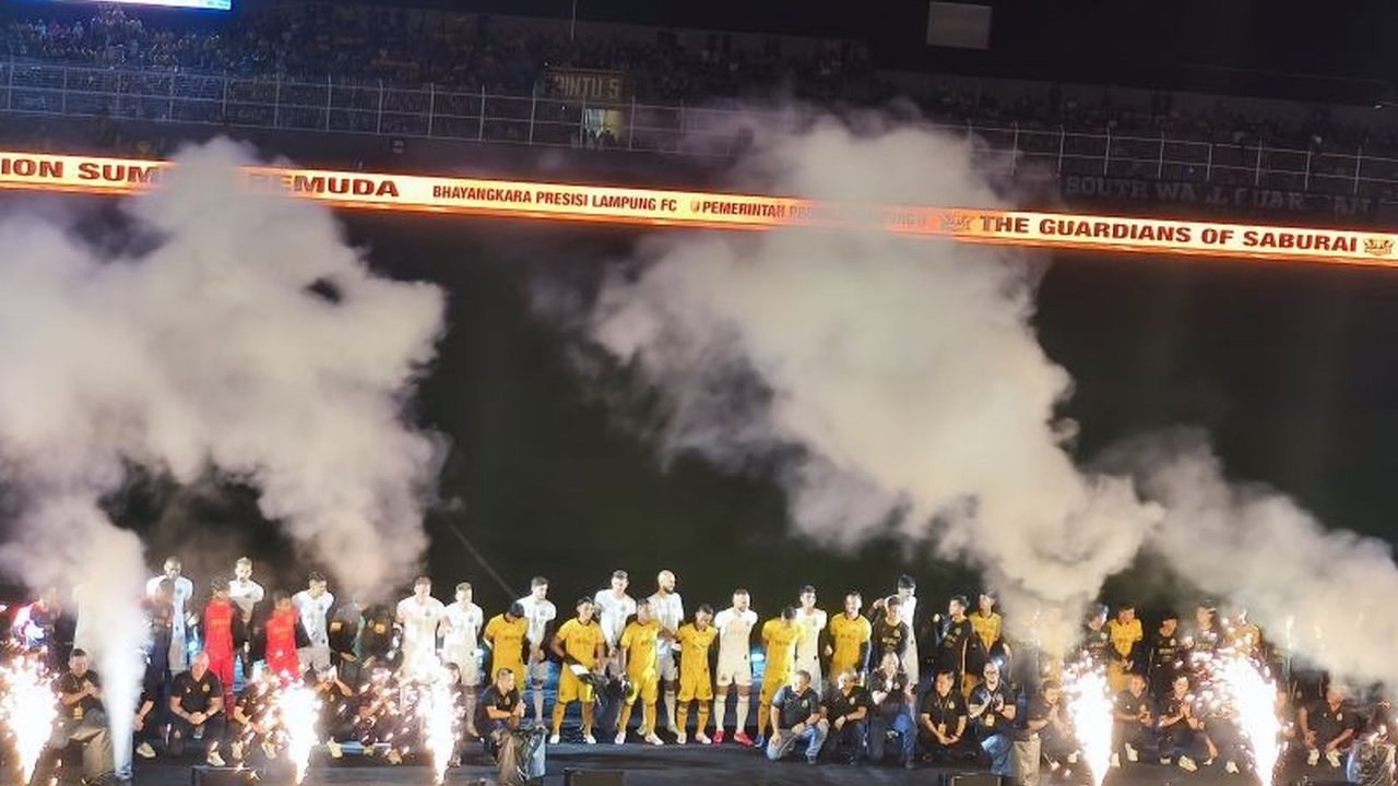 Bhayangkara Presisi Lampung FC resmi memperkenalkan skuadnya yang siap berlaga di Liga Super 2025/2026, menghadirkan wajah baru sepak bola Lampung.