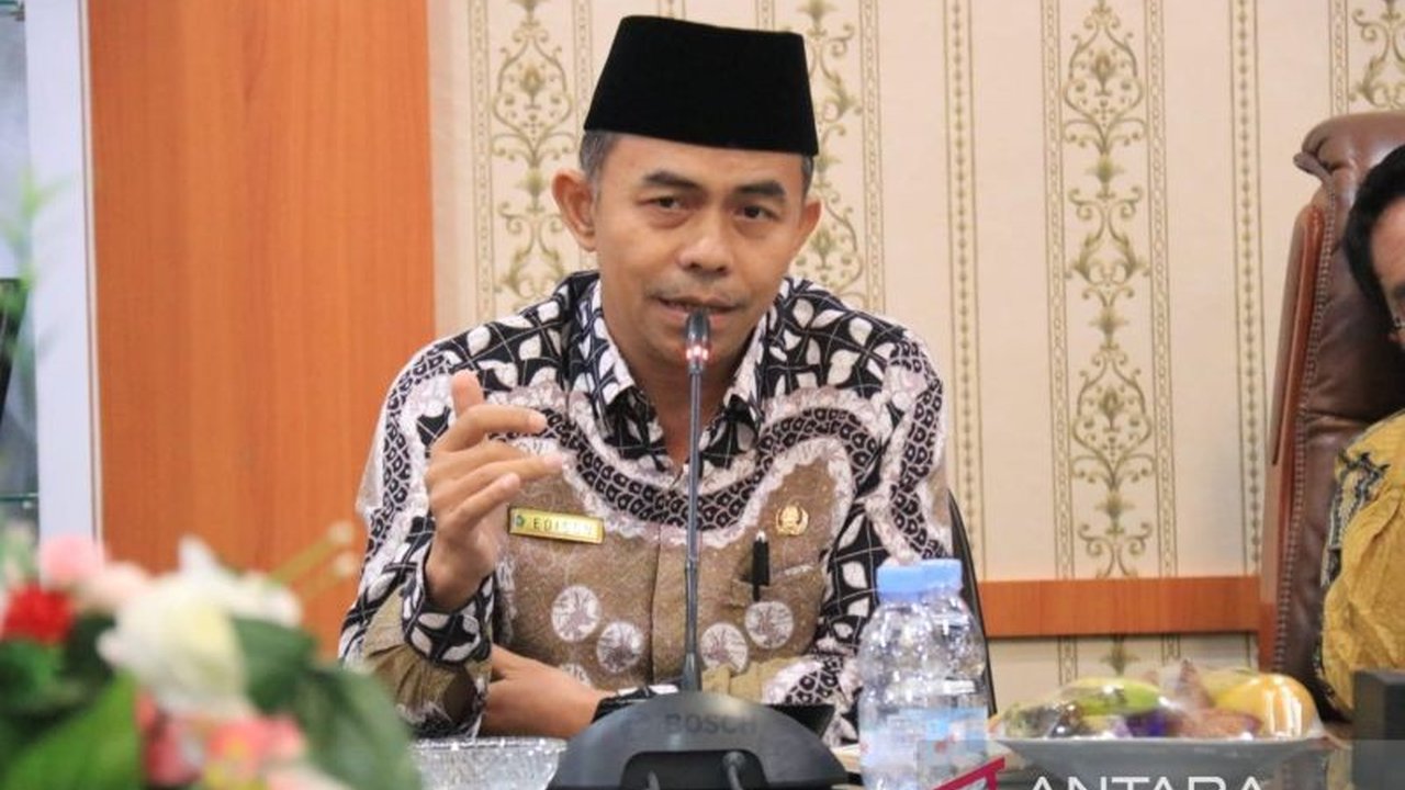 Kantor Wilayah Kemenag Sumbar mengimbau masyarakat untuk bijak menyikapi isu Kerukunan Umat Beragama di Padang setelah insiden di Padang Sarai. Apa langkah konkret pemerintah?