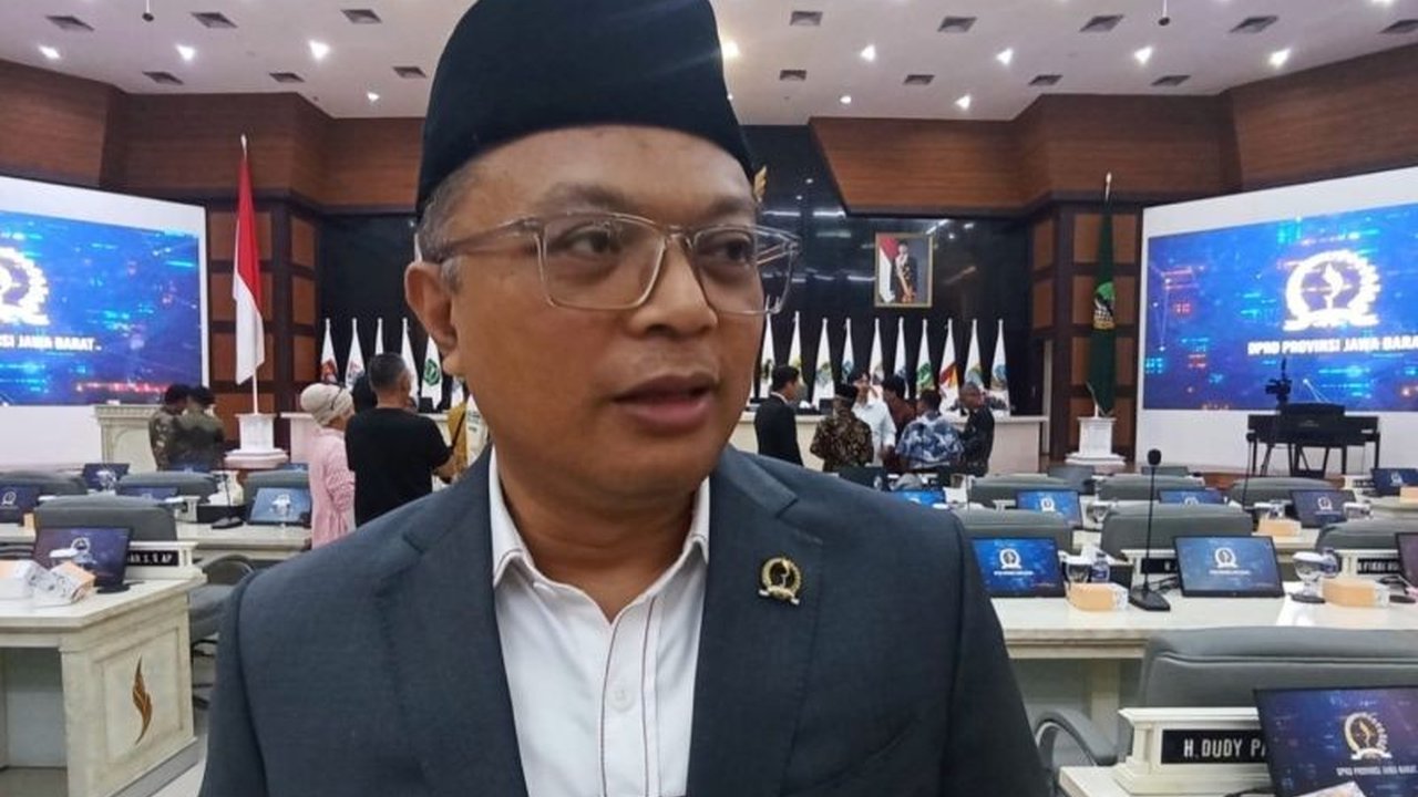 Melalui mekanisme Pergantian Antar Waktu (PAW) DPRD Jabar, Yusuf Ridwan diharapkan memperkuat aspirasi masyarakat. Siapa dia dan apa fokus utamanya?