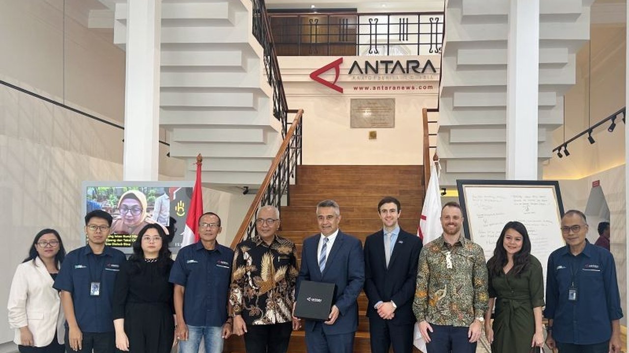 Direktur Utama ANTARA memaparkan peran strategis ANTARA dalam diplomasi kepada delegasi Selandia Baru, menunjukkan bagaimana kantor berita ini memperkuat hubungan antarnegara.