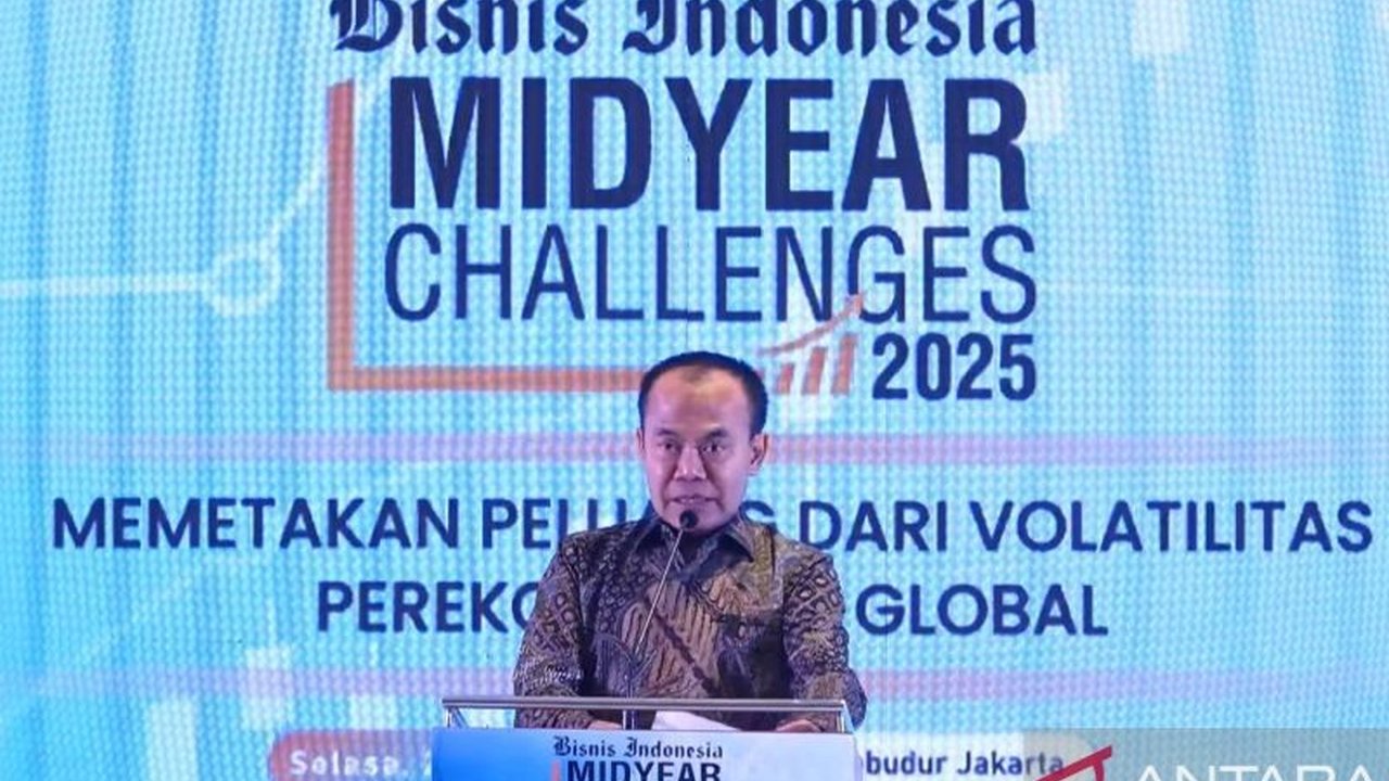 Pemerintah ungkap Kesepakatan Tarif Indonesia-AS sebesar 19 persen berhasil menyelamatkan industri tekstil nasional dan jutaan pekerja dari ancaman tarif impor 32 persen. Bagaimana dampaknya?