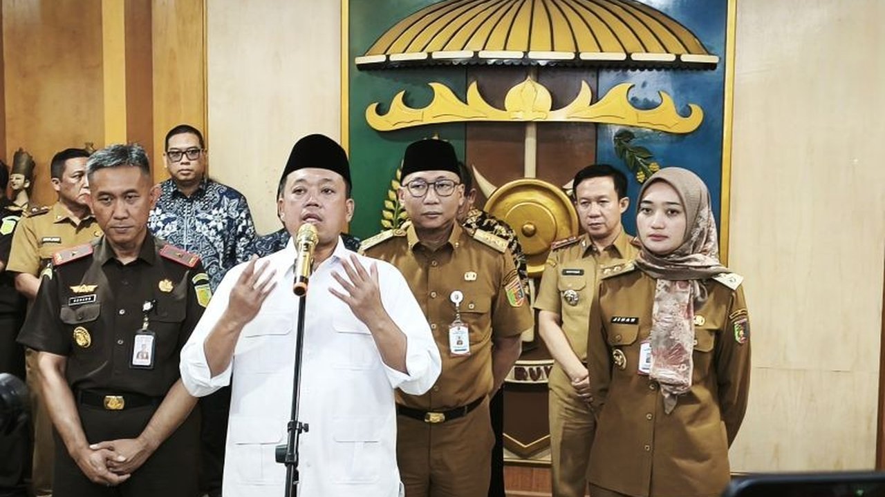 Menteri ATR/BPN Nusron Wahid menegaskan sertifikat tanah elektronik dirancang untuk memudahkan masyarakat dan sangat aman dari ancaman peretasan.