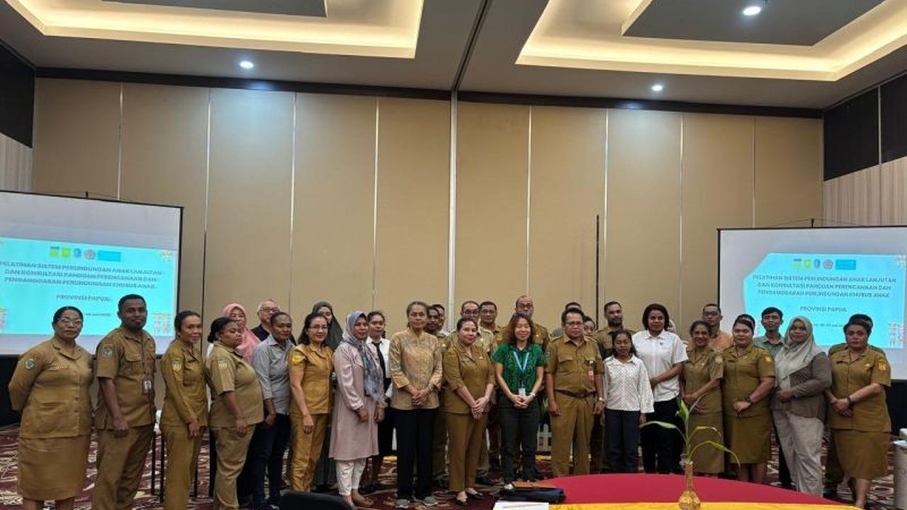 Pemerintah Provinsi Papua dan UNICEF bersinergi melalui pelatihan lanjutan untuk memperkuat sistem perlindungan anak Papua, menekan angka kekerasan, dan memenuhi hak-hak anak.