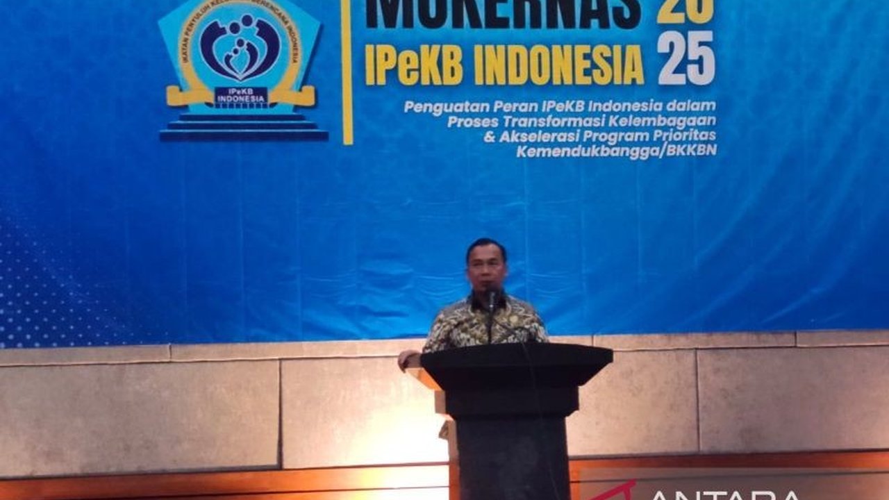 BKKBN mendesak edukasi reproduksi dini dimulai sejak SD karena siklus kehidupan bergeser, dengan anak perempuan mengalami menstruasi lebih awal. Mengapa ini penting?