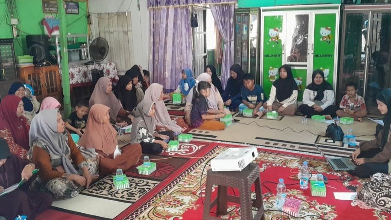 Amartha.org melalui program beasiswa berupaya mencetak pelajar agen perubahan yang inspiratif dan berkomitmen pada keberlanjutan masa depan. Simak kisahnya!