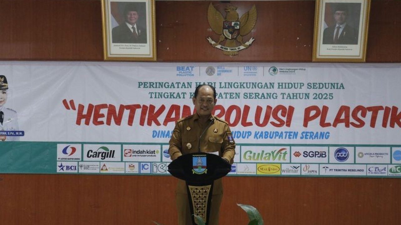 Wakil Bupati Serang Muhammad Najib Hamas menyerukan masyarakat untuk aktif mengurangi sampah plastik demi lingkungan yang lebih sehat, dimulai dari rumah tangga.