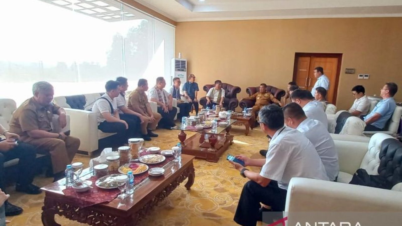 Perusahaan-perusahaan raksasa dari China menunjukkan keseriusan untuk berinvestasi di Babel, dengan potensi dana hingga Rp20 triliun. Akankah proyek ambisius ini segera terwujud?