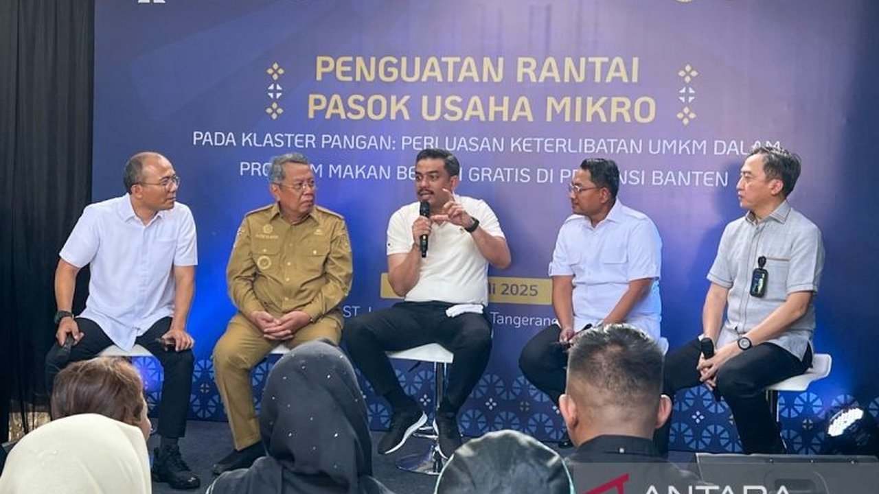 Kementerian UMKM terus mendorong partisipasi UMKM dalam Program Makan Bergizi Gratis (MBG). Simak bagaimana program ini membuka lapangan kerja dan meningkatkan pendapatan UMKM!