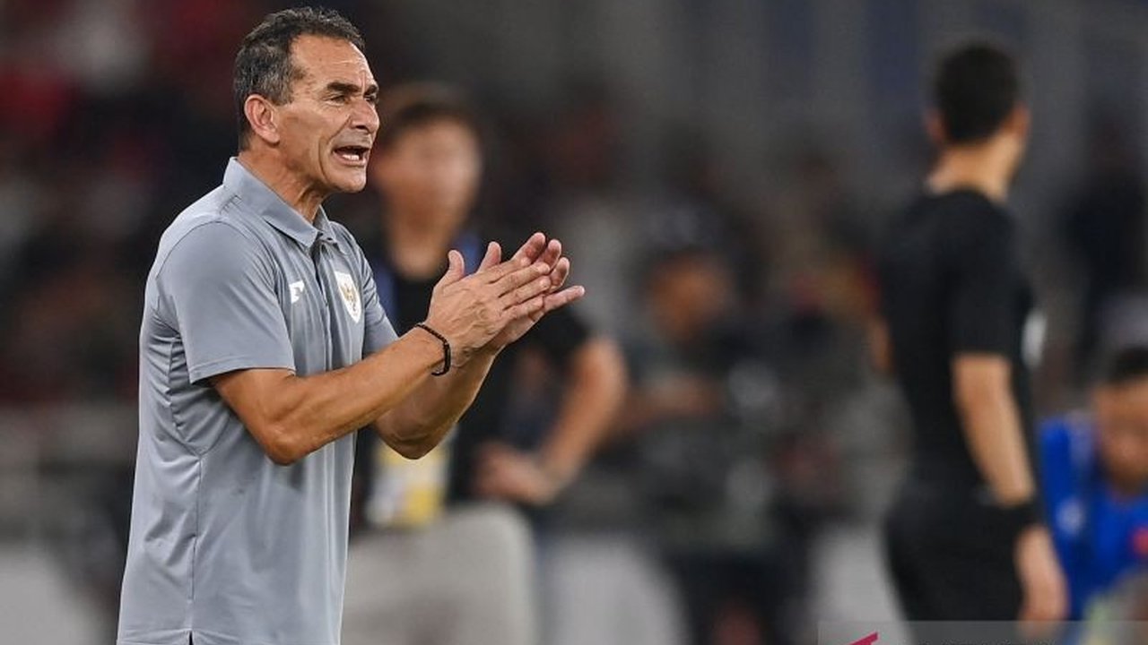 Ketua Umum PSSI Erick Thohir memastikan Gerald Vanenburg tetap menukangi Timnas U-23 Indonesia untuk kualifikasi Piala Asia U-23 2026, meskipun baru saja gagal di Kejuaraan ASEAN U-23.