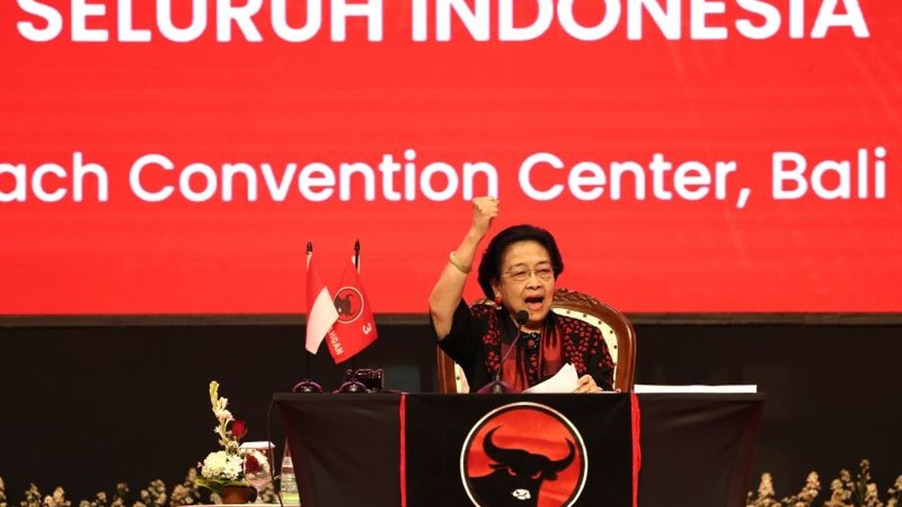 Megawati Ingatkan Solidaritas Kader PDIP, Sebut Partai Tiang Negara yang Tak Boleh Rapuh