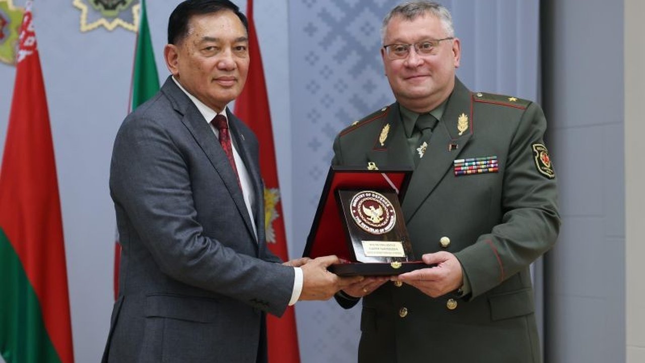 Pemerintah Indonesia dan Belarusia resmi menjalin Kerja Sama Militer Indonesia Belarusia. Apa saja poin-poin penting yang disepakati untuk memperkuat pertahanan kedua negara?