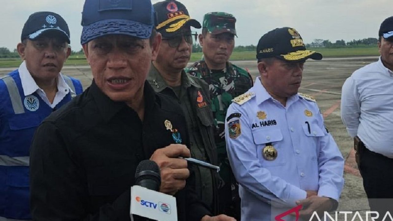 Menteri Lingkungan Hidup menegaskan seluruh kasus karhutla di Jambi akan diusut tuntas. Penegakan hukum maksimal demi kredibilitas negara.