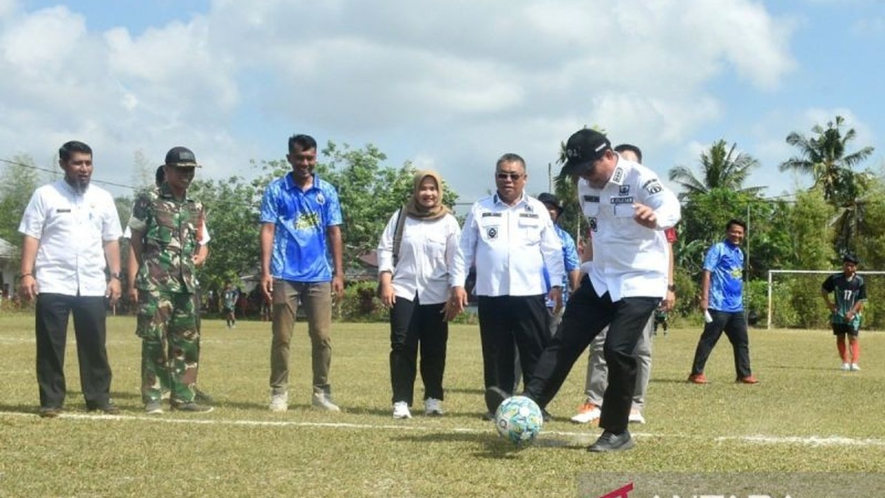 Ribuan pelajar di Belitung Timur antusias mengikuti Festival Olahraga Anak 2025, ajang pembentukan karakter dan penjaringan bibit atlet masa depan.