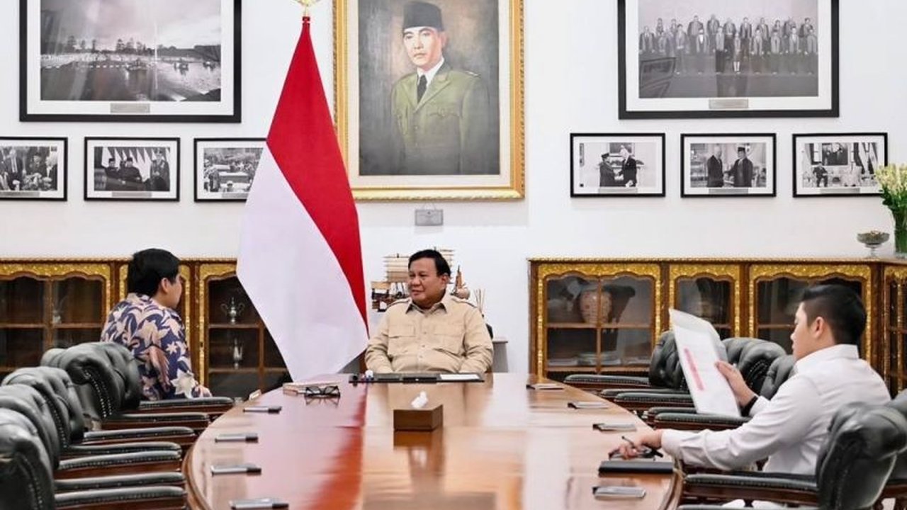 Presiden Prabowo Panggil Menteri membahas ketahanan pangan, stok beras, hingga program perumahan subsidi masif. Apa saja agenda strategis lainnya?