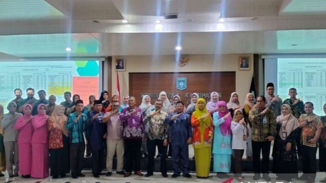 Pemerintah Bangka Tengah serius tangani stunting. Melalui Program Genting, mereka berupaya menekan angka stunting yang sempat naik. Bagaimana strategi lengkapnya?