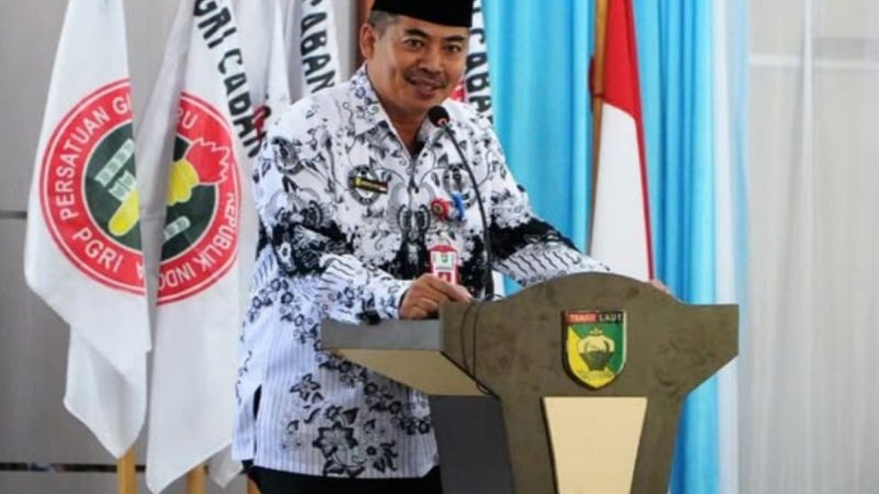 Konferensi ke-23 PGRI Tanah Laut fokus pada peningkatan kesejahteraan guru dan mutu pendidikan. Simak bagaimana kolaborasi ini membentuk masa depan pendidikan di Tanah Laut!