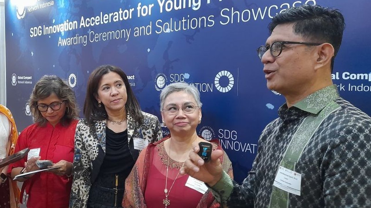 Pentingnya Kolaborasi Kampus Dunia Usaha untuk hadapi tantangan keberlanjutan bisnis dan pendidikan diungkap akademisi. Bagaimana sinergi ini bisa terwujud?