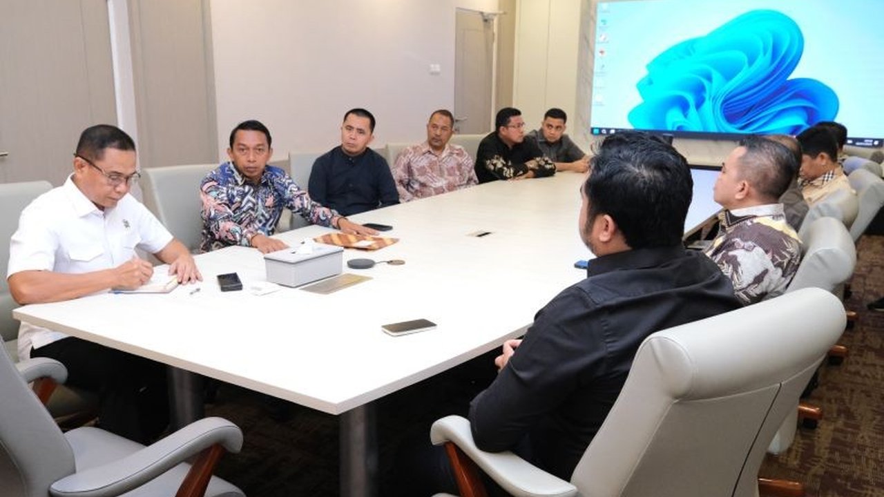 Bagaimana upaya Pemkab Sidrap mengatasi ratusan hektare Lahan HGU Terlantar di wilayahnya yang berpotensi menjadi lumbung pangan nasional? Simak selengkapnya!