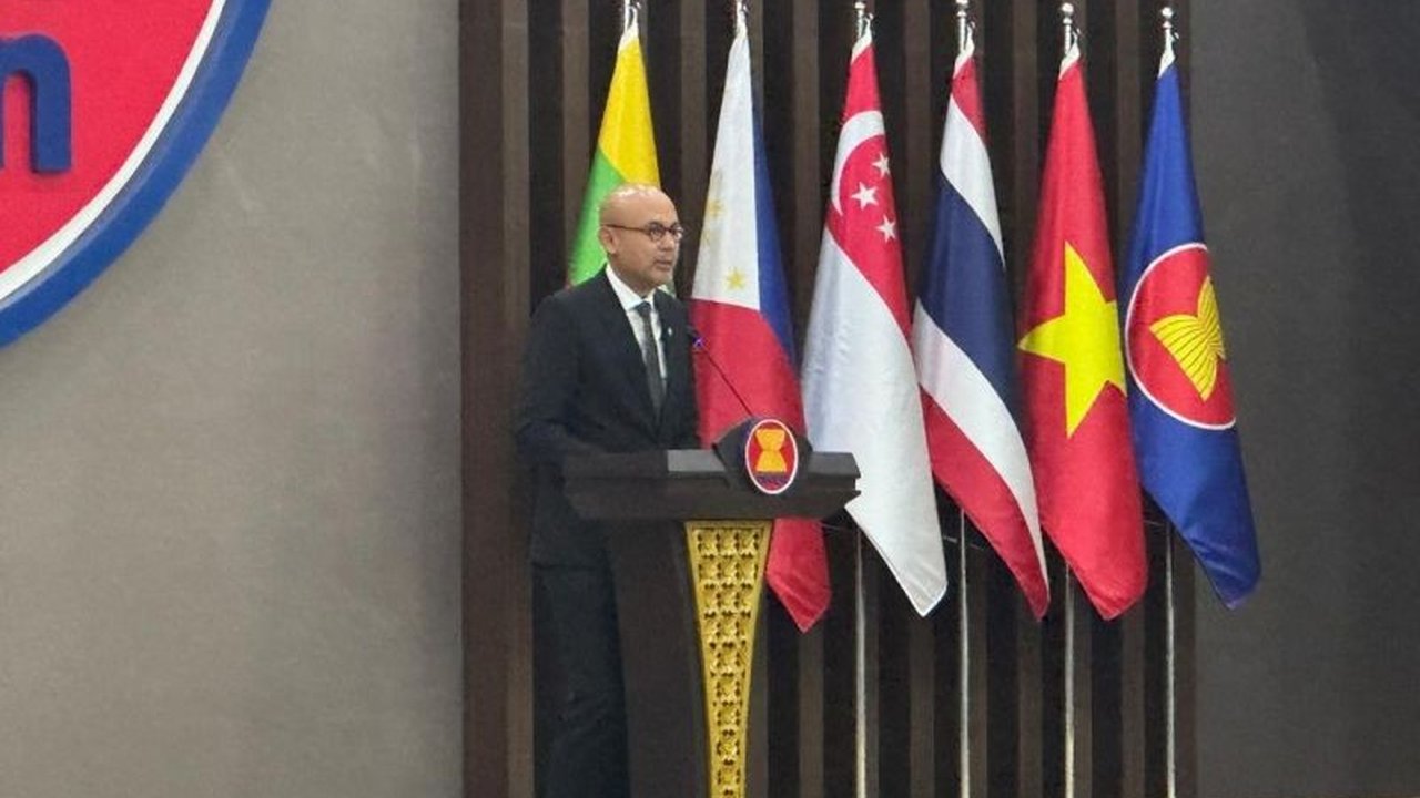 Timor-Leste akan segera menjadi anggota penuh ASEAN, menandai babak baru kemitraan strategis yang diharapkan memperkuat perdamaian dan stabilitas di Asia Tenggara.