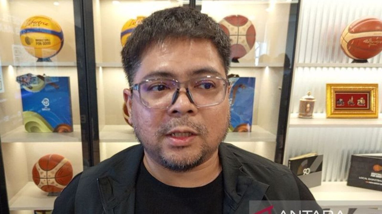 Manajer timnas 3x3 Indonesia, Alvin Indra, mengungkapkan kebutuhan minimal tiga lapis timnas 3x3 untuk putra dan putri. Mengapa strategi ini penting?