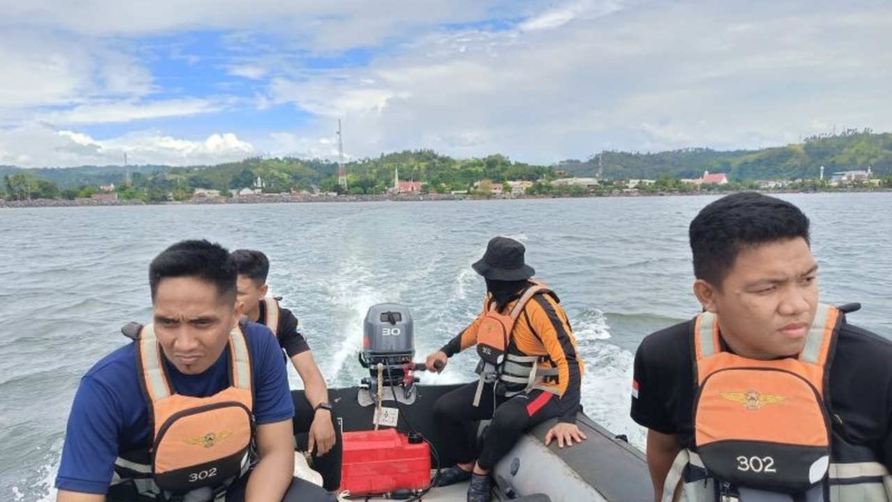 Satu dari dua bocah yang tenggelam di Pantai Amurang, Minahasa Selatan, ditemukan meninggal dunia. Bagaimana nasib bocah lainnya dan kronologi kejadian tragis ini?