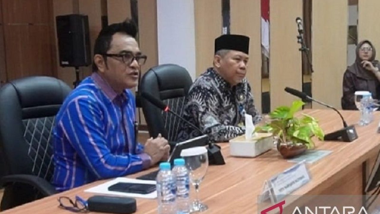 Nilai ekspor timah dan nontimah Kepulauan Bangka Belitung pada Juni 2025 mengalami penurunan signifikan 19,12 persen, namun Tiongkok tetap menjadi pasar dominan.