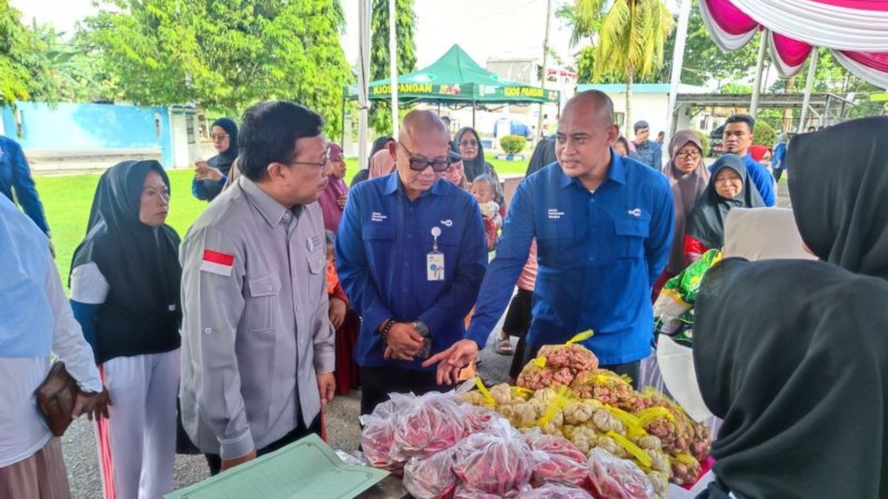 LPP TVRI Stasiun Lampung berkolaborasi dengan Pemprov Lampung menggelar Gerakan Pangan Murah, menyediakan kebutuhan pokok dengan harga terjangkau bagi masyarakat.
