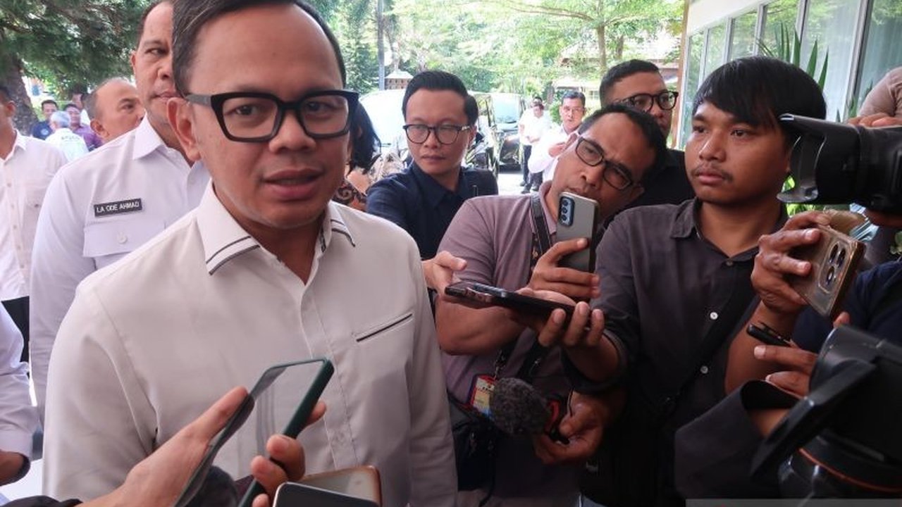 Pemerintah menegaskan belum akan membuka kebijakan moratorium Daerah Otonomi Baru (DOB), meski tercatat ada ratusan usulan pemekaran daerah yang menanti hingga 2025.