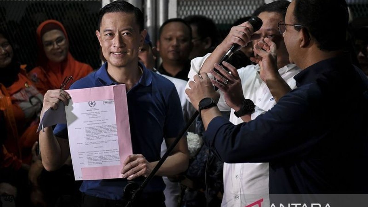 Partai Solidaritas Indonesia (PSI) menghormati keputusan Presiden Prabowo Subianto memberikan **abolisi dan amnesti** kepada Tom Lembong dan Hasto Kristiyanto. Mengapa hak prerogatif ini penting?