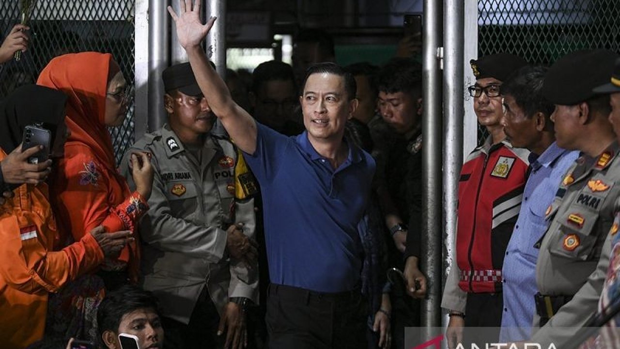 Keputusan Presiden Prabowo Subianto memberikan abolisi dan amnesti kepada beberapa tokoh dinilai pakar sebagai langkah negarawan. Apa dampaknya bagi konsolidasi bangsa?