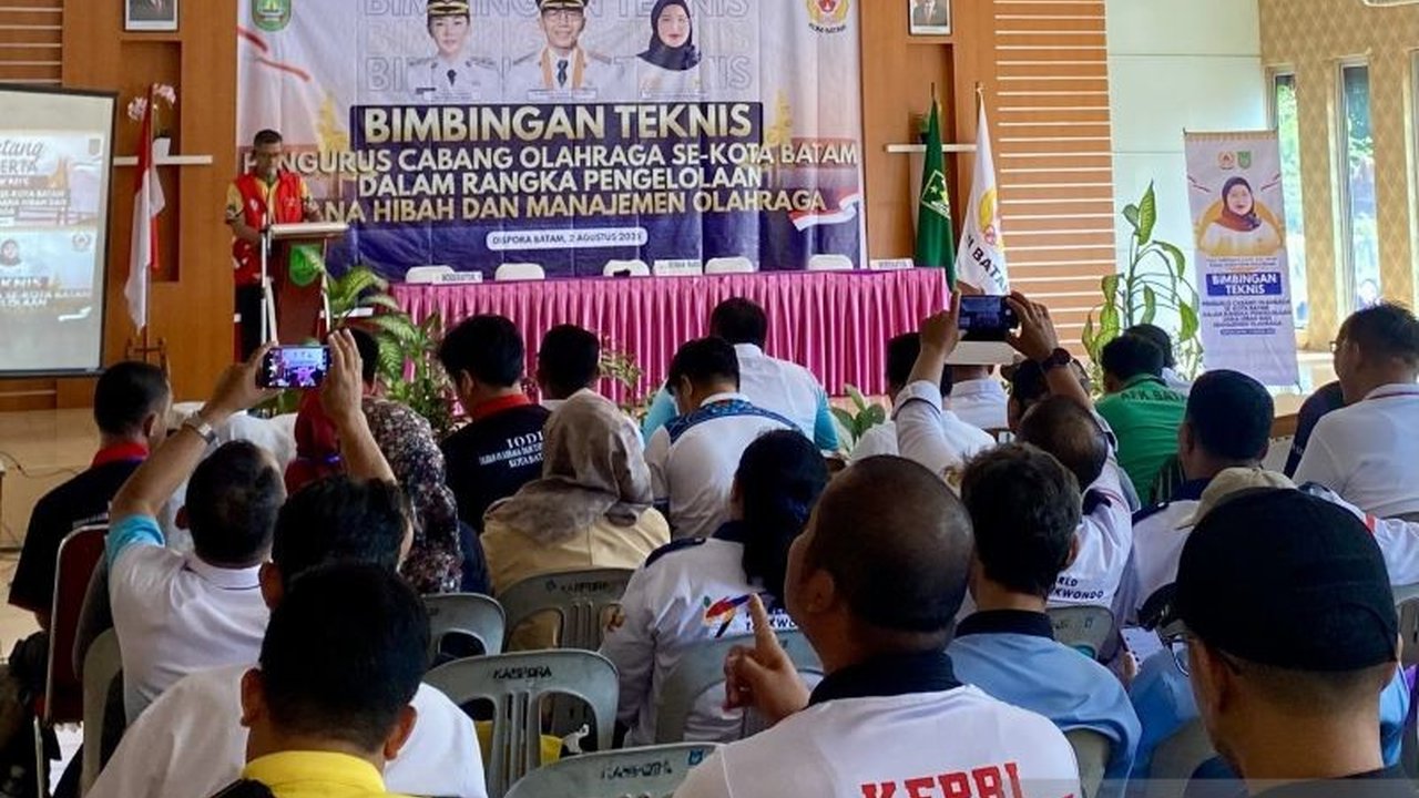 Pemerintah Kota Batam mengalokasikan Rp2,5 miliar untuk Porkot Batam ke-6, ajang penjaringan atlet muda berbakat dari 12 kecamatan. Siapakah yang akan menjadi bintang baru?