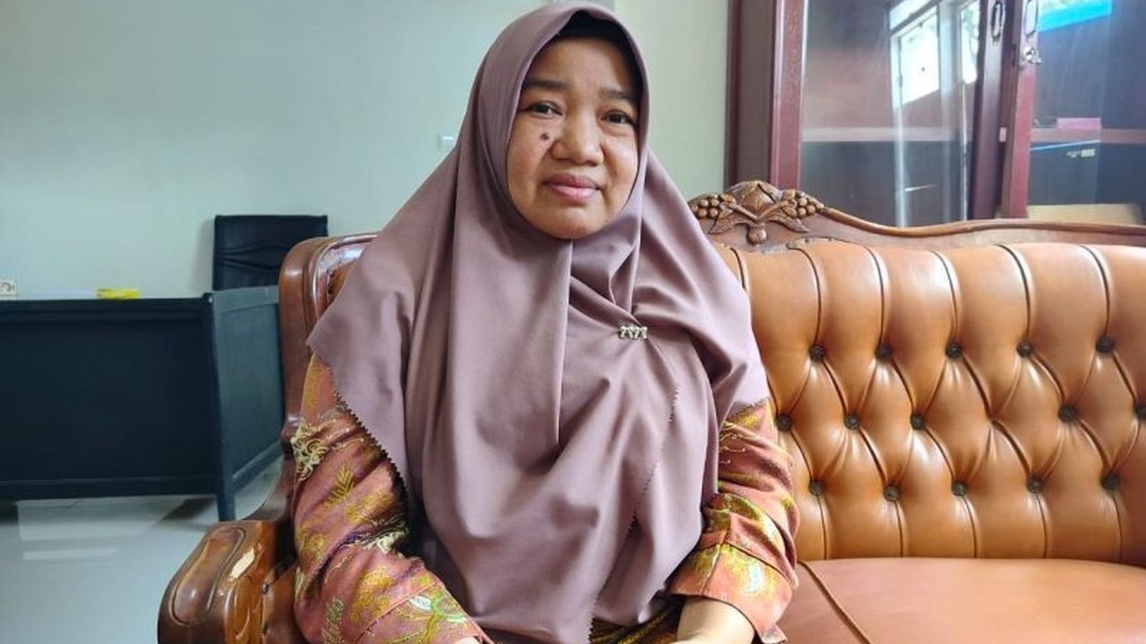 UPTD KPHL Agam Raya berhasil mengendalikan empat titik kebakaran hutan dan lahan (karhutla) di Kabupaten Agam selama dua bulan. Simak detail upaya pemadaman ini!