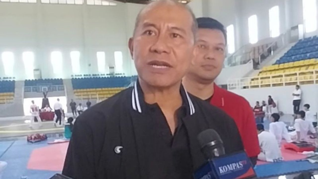 Taekwondo Indonesia optimis raih dua medali emas pada SEA Games 2025 di Thailand. Berbagai persiapan intensif, termasuk pelatnas dan seleksi ketat, telah dilakukan.