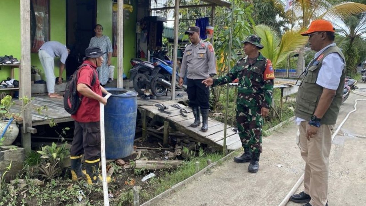 BPBD Kotim Distribusi Air Bersih 12 Ribu Liter: Mengapa Warga Bagendang Permai Sangat Membutuhkan?