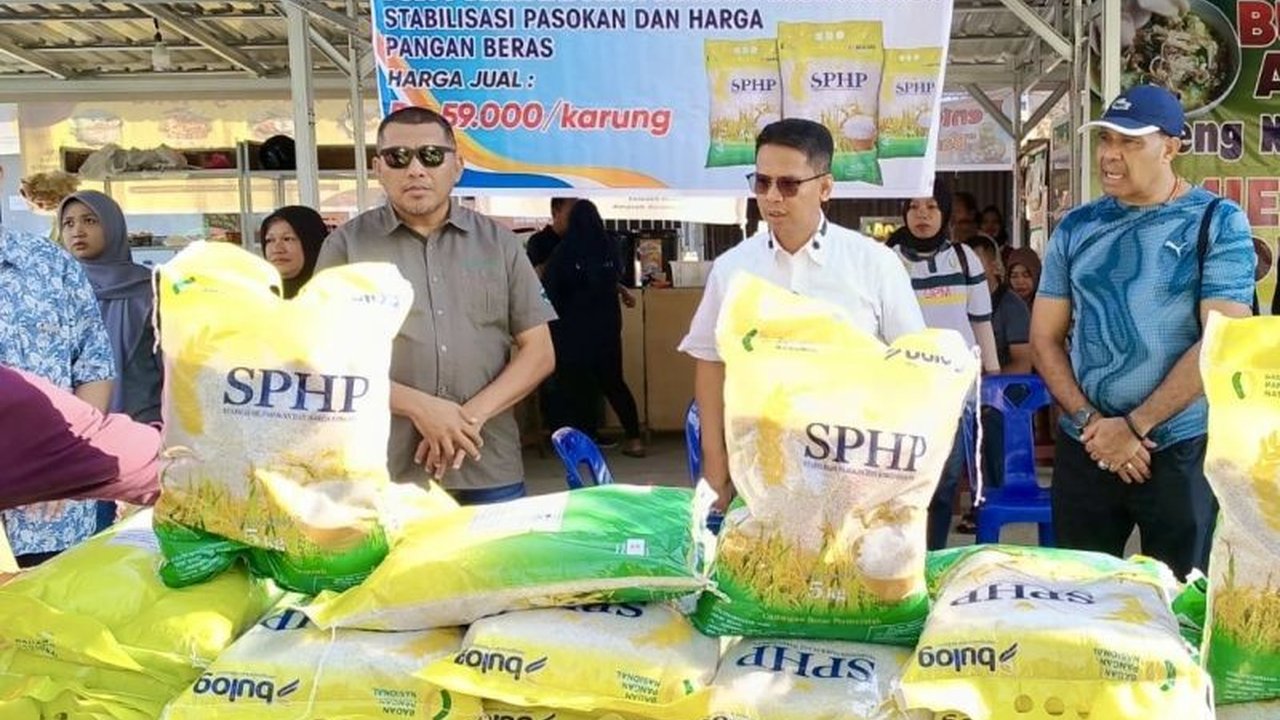 Terungkap! Beras Subsidi Bulog Ludes dalam 2 Jam di Karimun, Pasar Pangan Murah Lanjut Hingga Akhir Tahun