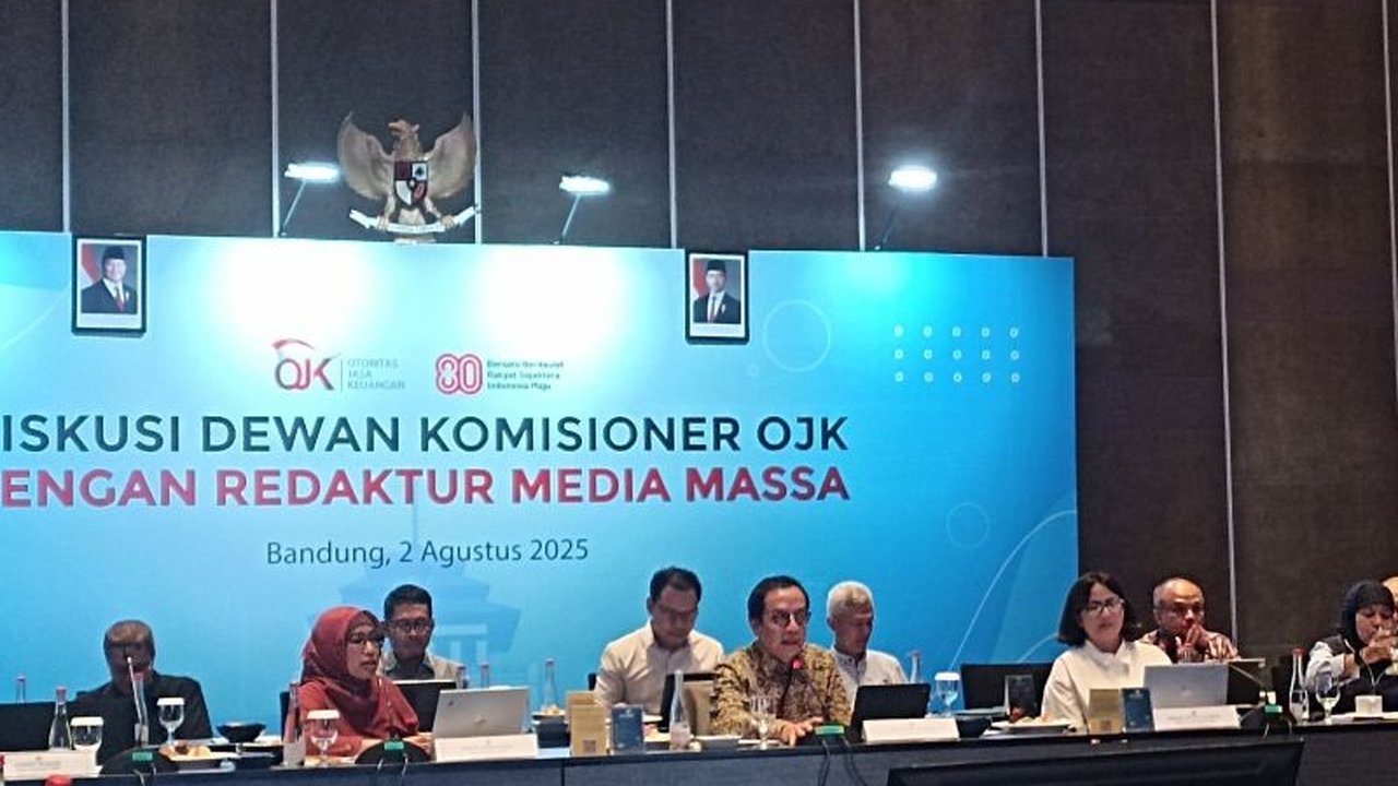 Otoritas Jasa Keuangan (OJK) dan PPATK meninjau ulang pengelolaan rekening dormant untuk mencegah kejahatan keuangan. Apa dampaknya bagi nasabah dan bagaimana hak mereka terlindungi?