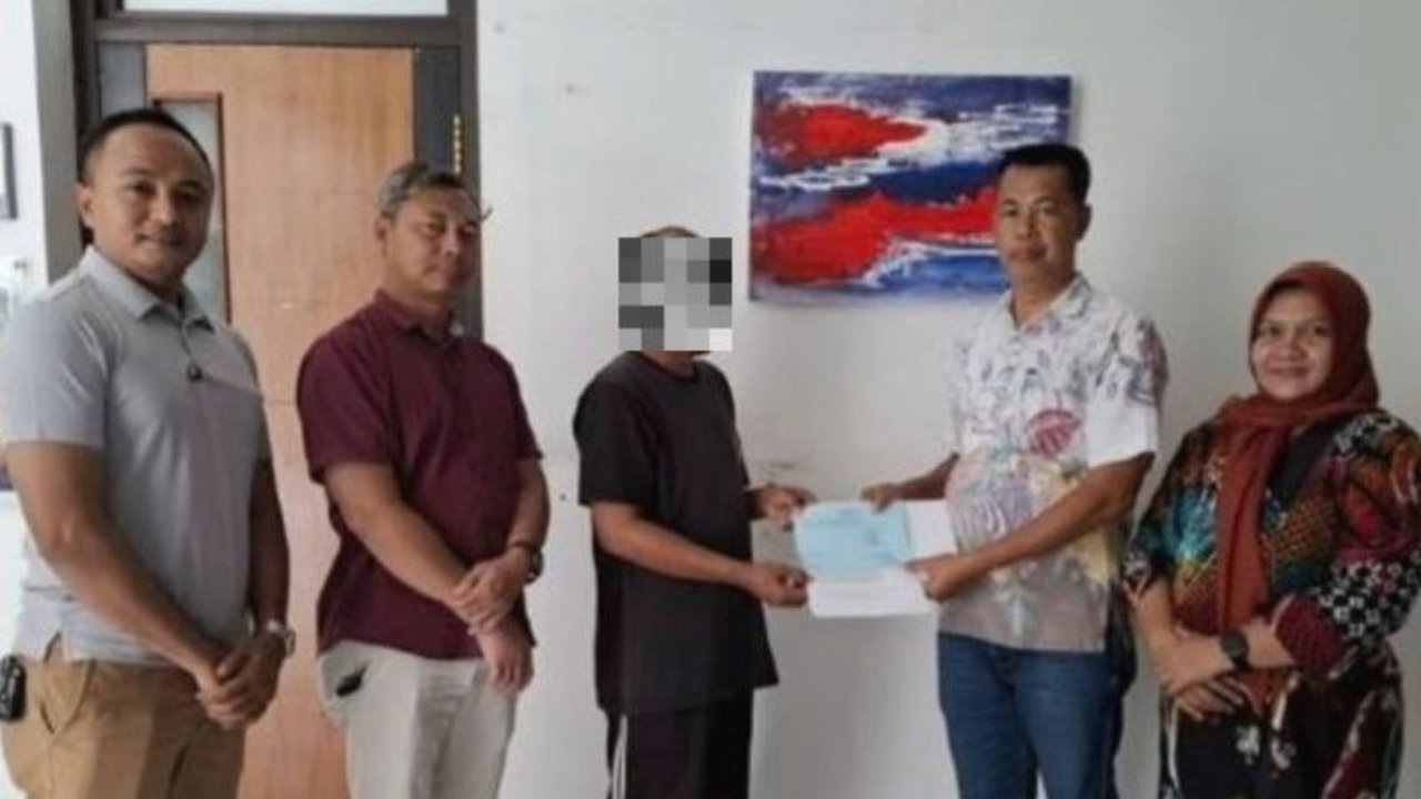 Sebanyak delapan warga binaan di DIY langsung menghirup udara bebas setelah menerima amnesti Presiden Prabowo Subianto. Simak detail lengkapnya!