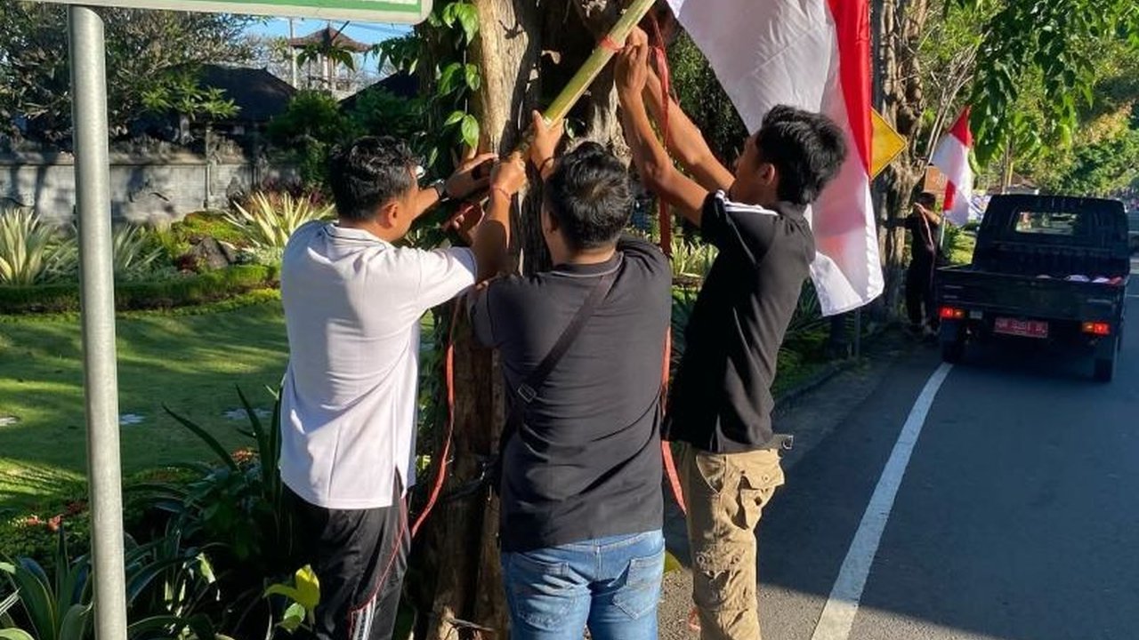 Pemerintah Kabupaten Buleleng mengajak masyarakat mengibarkan Bendera Merah Putih. Sebanyak 7.094 bendera telah terpasang, memperkuat nasionalisme jelang HUT RI ke-80.