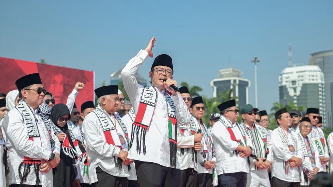 Menteri Luar Negeri RI Sugiono menegaskan komitmen kuat Indonesia dalam perjuangan Palestina, menegaskan dukungan Indonesia untuk Palestina akan terus berlanjut di forum internasional dan bantuan kemanusiaan.
