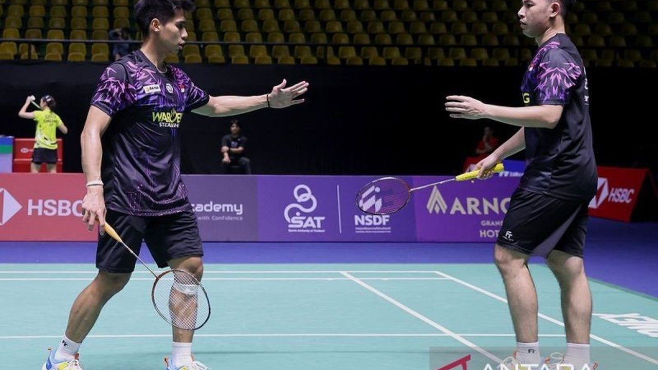 Langkah ganda putra Indonesia Sabar Karyaman Gutama/Moh. Reza Pahlevi terhenti di final Macau Open 2025. Simak detail kekalahan dramatis mereka di sini!