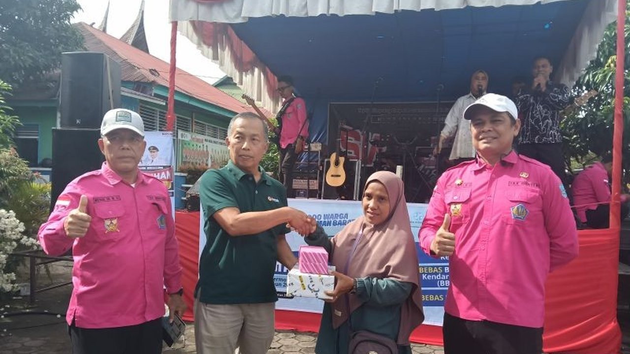 Pemerintah Kabupaten Pasaman Barat berhasil mencatat capaian PAD Pasaman Barat hingga Juli sebesar Rp82,8 miliar, melampaui 50% target 2025. Bagaimana strategi mereka?