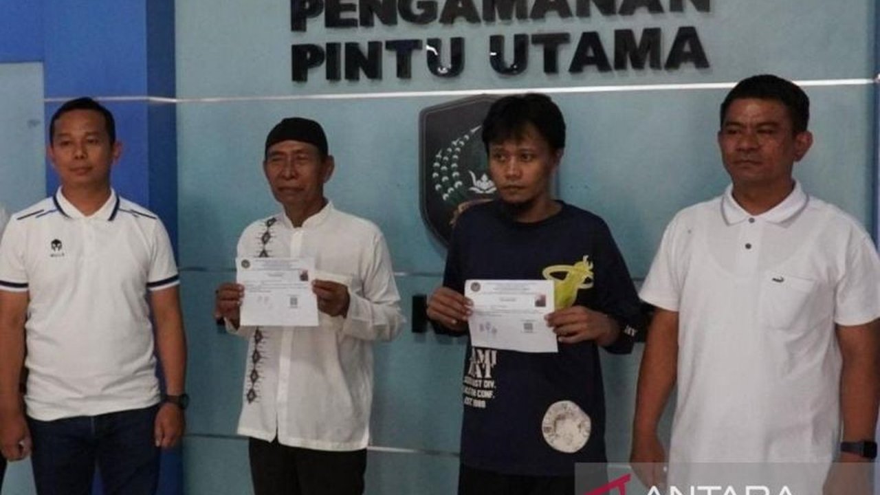 Dua narapidana Rutan Medan dibebaskan setelah menerima amnesti Presiden Prabowo Subianto. Kebijakan ini mencakup 1.178 orang, termasuk kasus unik. Siapa saja mereka?