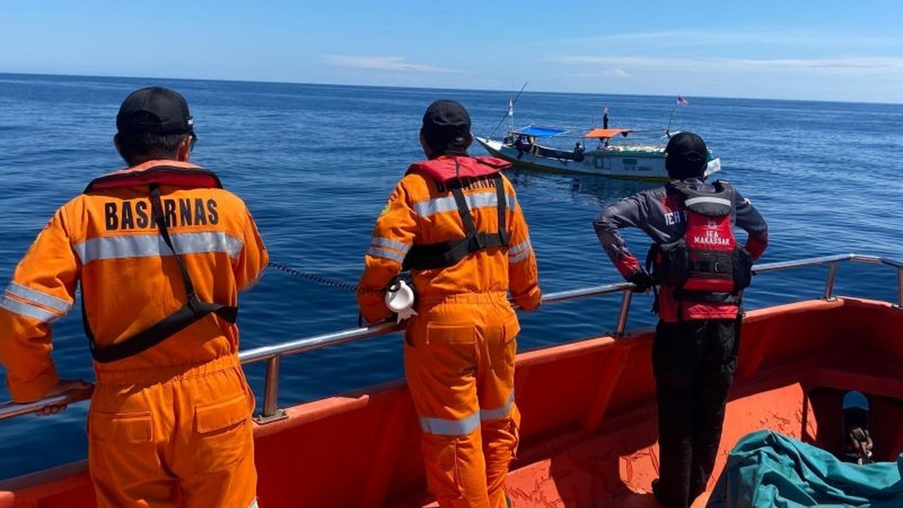 Basarnas Makassar terus melakukan pencarian terhadap Sampara Daeng Ngitung, nelayan hilang di perairan Kodingareng, yang sudah empat hari belum kembali. Apa penyebabnya?
