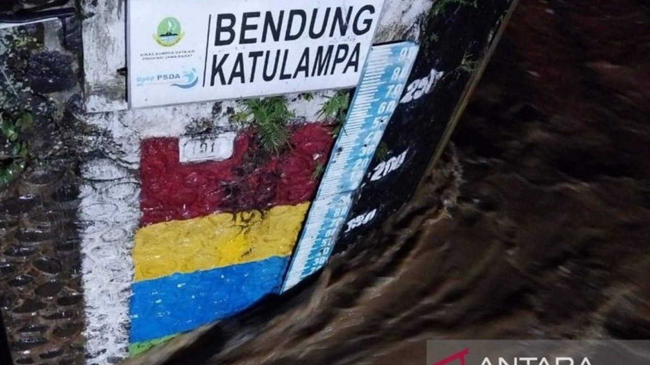 TMA Ciliwung di Katulampa Naik Siaga 3 dalam 30 Menit, Warga Jakarta Diimbau Waspada!