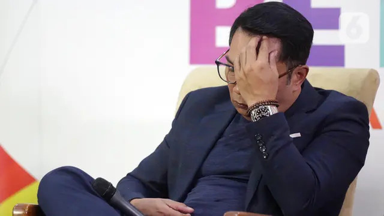 Ridwan Kamil saat menghadiri acara Climate Talk, Bisnis Karbon, Solusi Atau Perangkap Bagi Indonesia di gedung KLY Jakarta, Rabu 26 Februari 2025. (Liputan6.com/Helmi Fithriansyah)