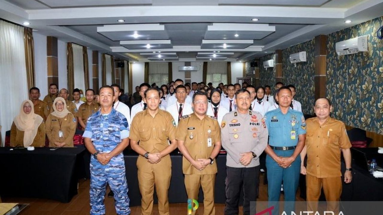 Sebanyak 32 calon anggota Paskibraka Belitung 2025 memulai pemusatan pendidikan intensif jelang HUT ke-80 RI. Siapkah mereka mengemban tugas mulia ini?