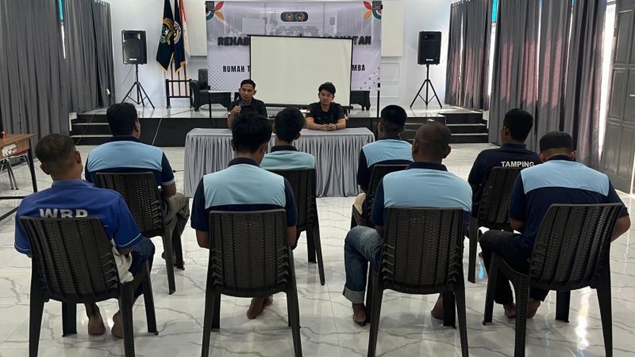 Sebanyak 50 narapidana di Sulawesi Selatan, termasuk pelaku makar dan ODGJ, menerima Amnesti Presiden Prabowo Subianto, memicu rasa penasaran publik.